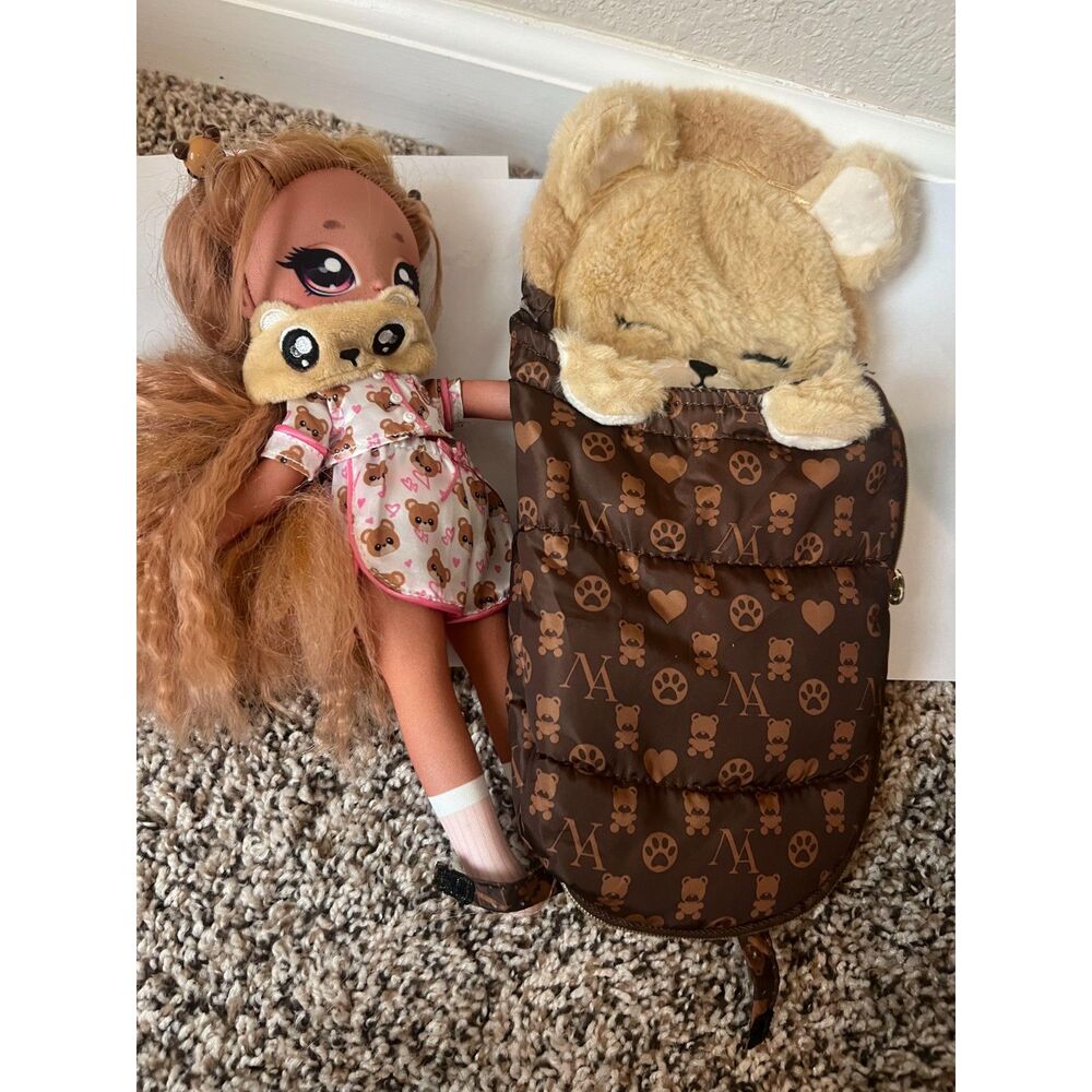 Na Na Na Surprise Teens Slumber Party Set! Lara Vonn with Teddy Bear